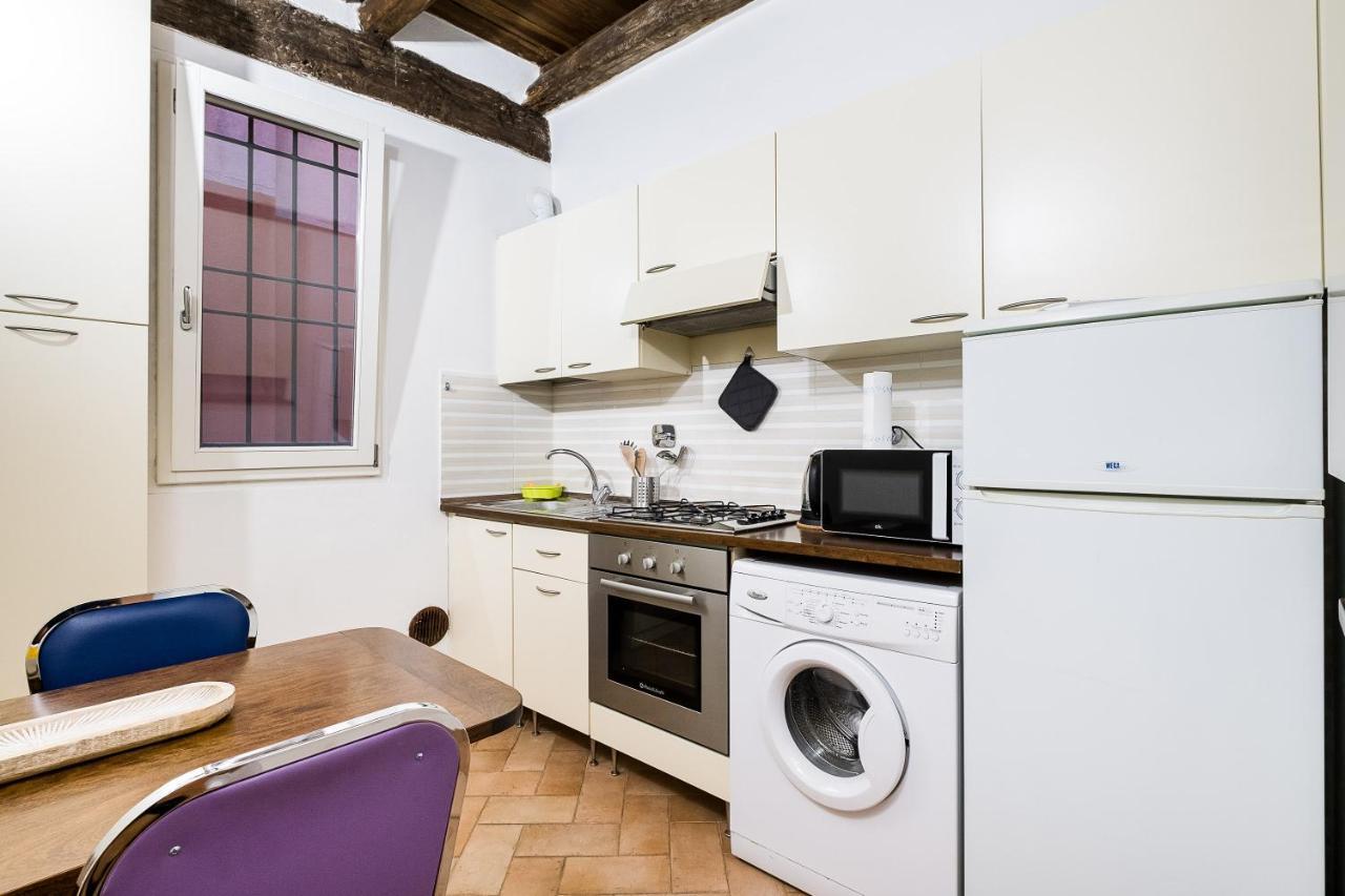 Cozy Central Apartment By Wonderful Italy Bologna Kültér fotó