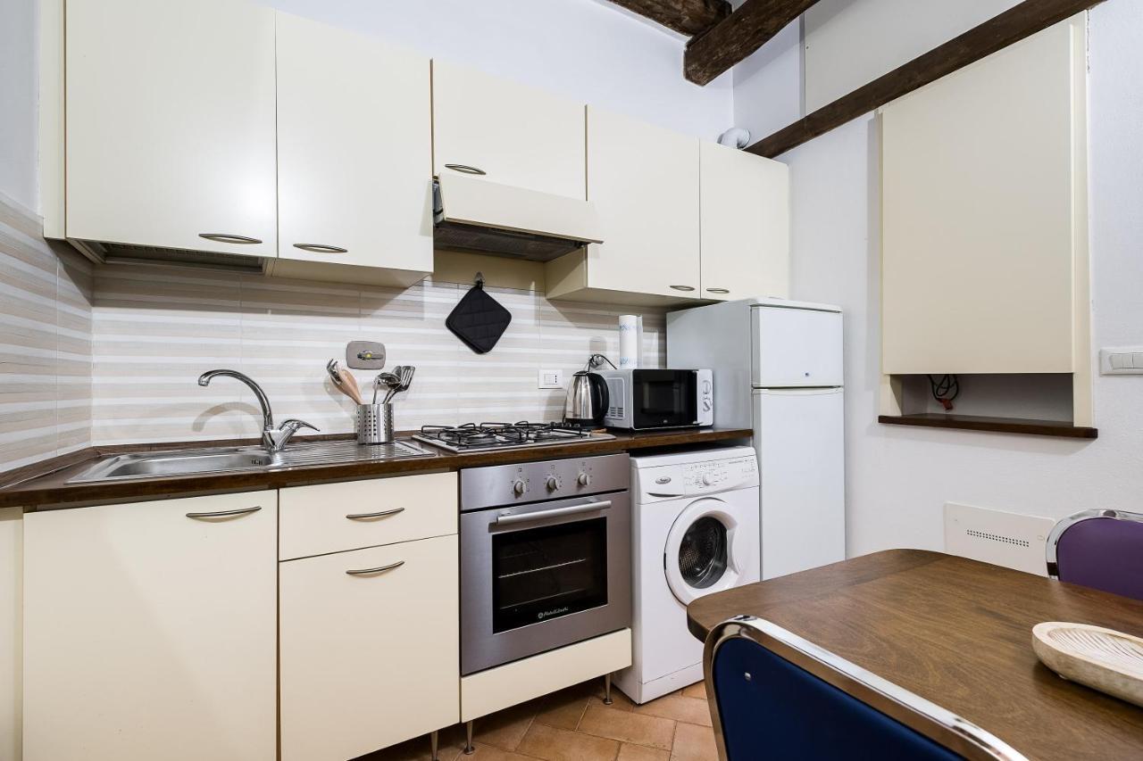 Cozy Central Apartment By Wonderful Italy Bologna Kültér fotó